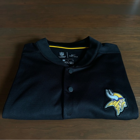 Nike Dri-Fit Minnesota Vikings Official NFL On-Field Black Henley - Picture 8 of 8